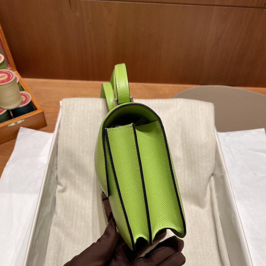 에르메스 콘스탄스18 키위그린 은장 앱송